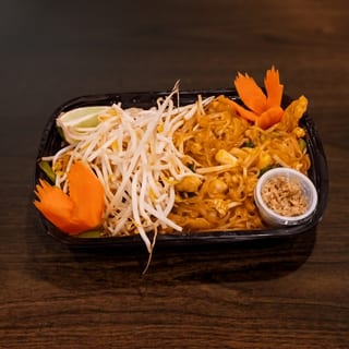 Maha Street Pad Thai